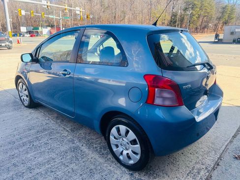 Used 2008 Toyota Yaris 2-Door Hatchback image 7