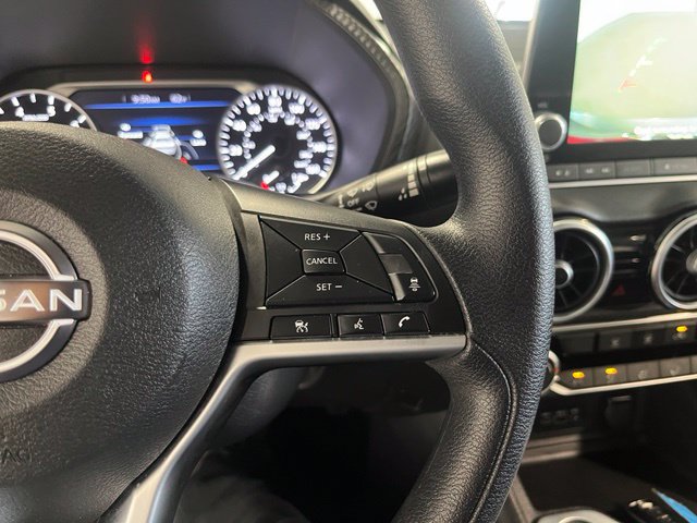 Used 2024 Nissan Sentra SV FWD image 28