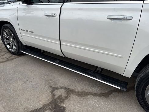Used 2017 Chevrolet Suburban Premier image 21
