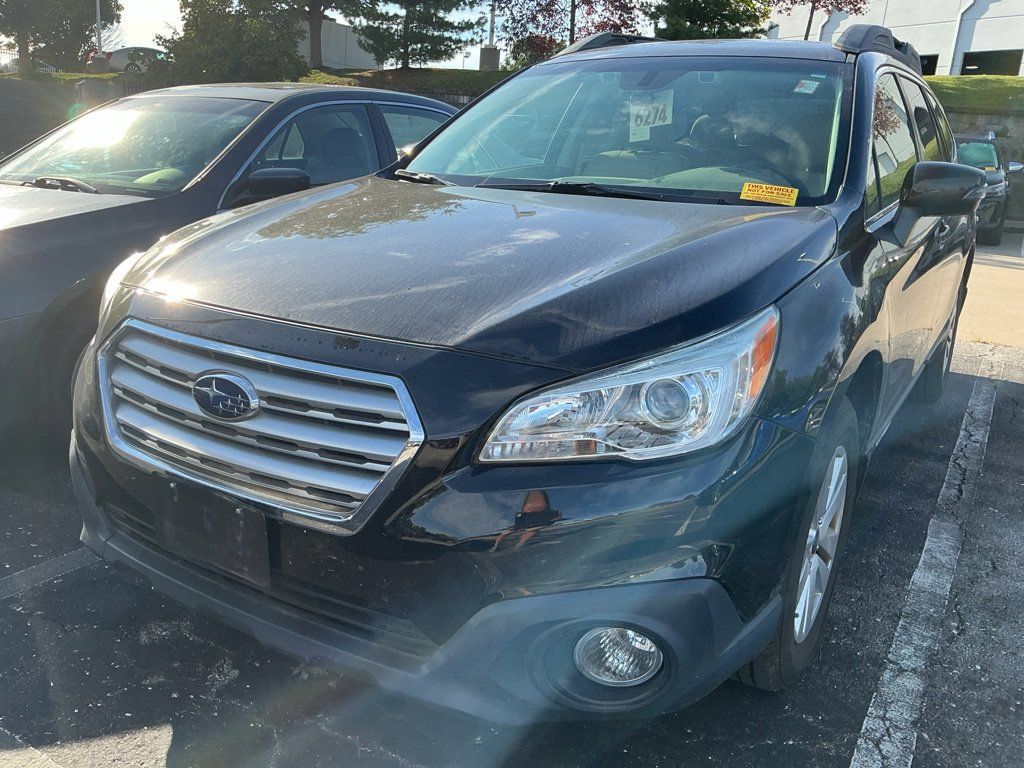 Used 2017 Subaru Outback 2.5i Premium AWD/4WD image 2