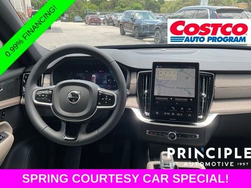 New 2026 Volvo XC90 B6 Plus w/ Protection Package Premier AWD/4WD image 17