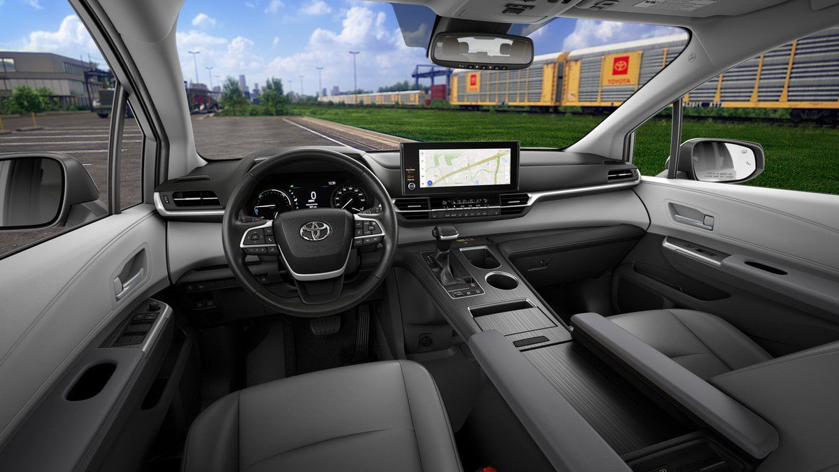 New 2026 Toyota Sienna XLE AWD/4WD image 19