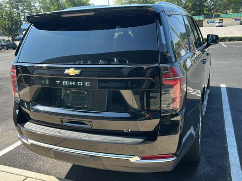 Used 2025 Chevrolet Tahoe LT AWD/4WD image 4
