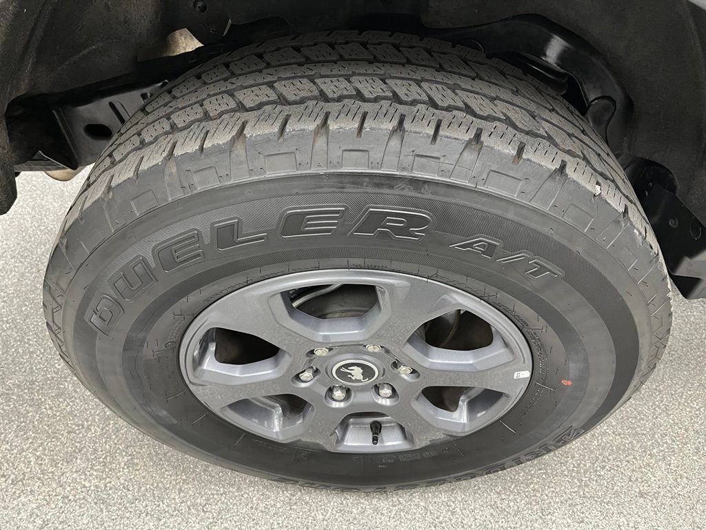 Used 2025 Ford Bronco Big Bend AWD/4WD image 17