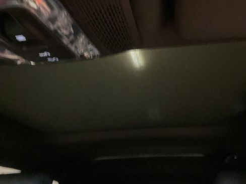 Used 2023 Mercedes-Benz GLB 250 GLB 250 image 3