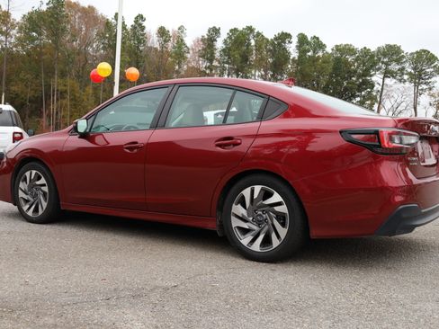 Used 2024 Subaru Legacy Limited image 19