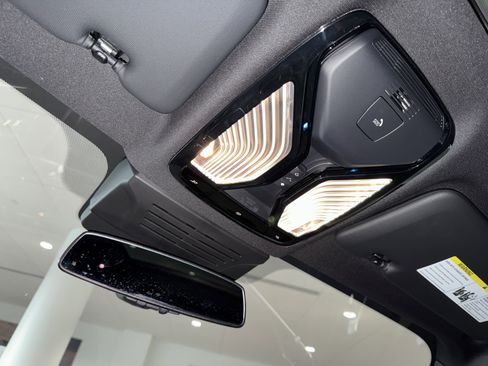 New 2026 BMW X5 xDrive50e image 22