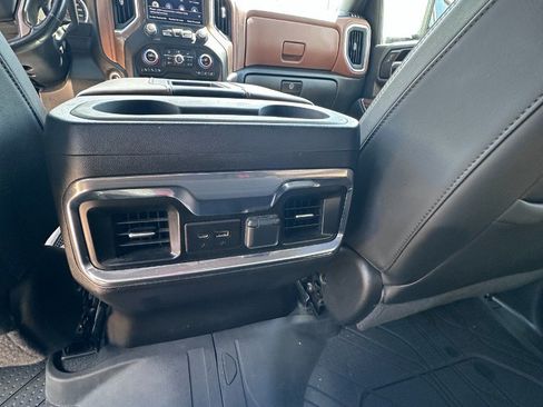 Used 2022 Chevrolet Silverado 3500 High Country AWD/4WD image 17