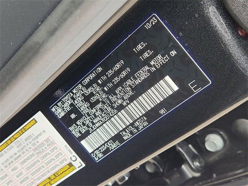 Used 2024 Lexus RX 350 Premium image 34