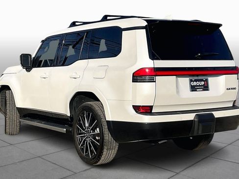 Used 2024 Lexus GX 550 Luxury w/ Accessory Package (2T) image 11