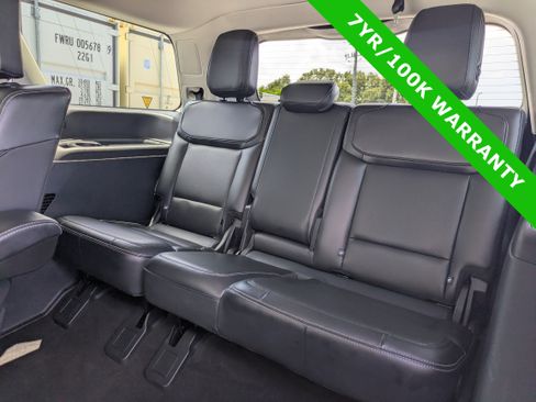 Certified 2025 Ford Expedition Platinum AWD/4WD image 19