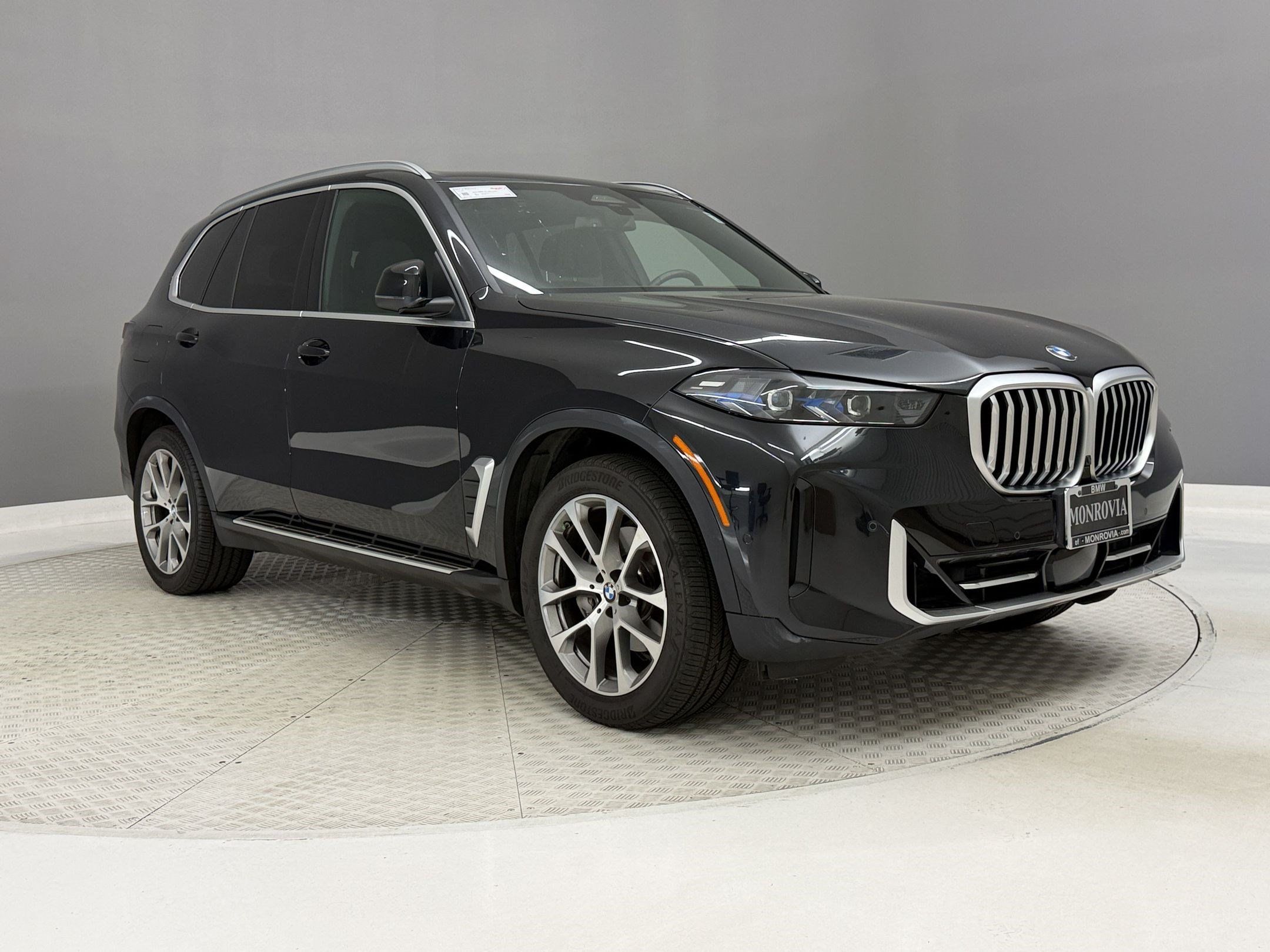 Used 2024 BMW X5 sDrive40i w/ Premium Package RWD image 7