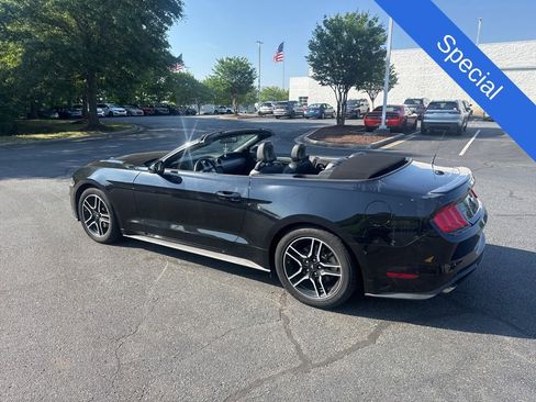 Used 2020 Ford Mustang Premium RWD image 4