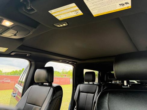 Used 2019 Ford Expedition Max XLT w/ Equipment Group 202A AWD/4WD image 24
