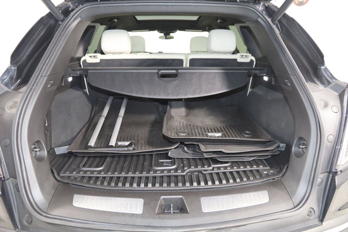 Used 2023 Cadillac XT5 Sportv w/ LPO, Floor Liner Package AWD/4WD image 50