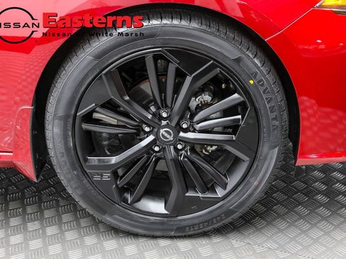 Used 2023 Nissan Altima 2.5 SR w/ SR Premium Package image 42