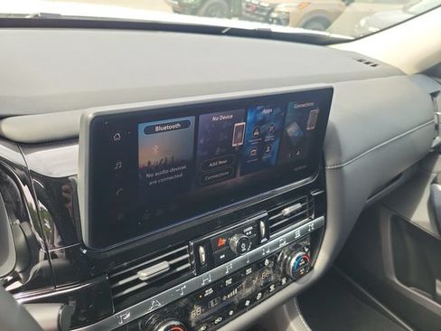 New 2026 Nissan Pathfinder SL AWD/4WD image 27