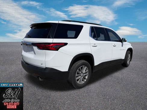 Used 2022 Chevrolet Traverse LT image 8