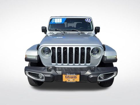 Used 2023 Jeep Gladiator Sport AWD/4WD image 11
