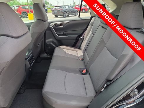 Used 2025 Toyota RAV4 XLE w/ Convenience Package AWD/4WD image 10