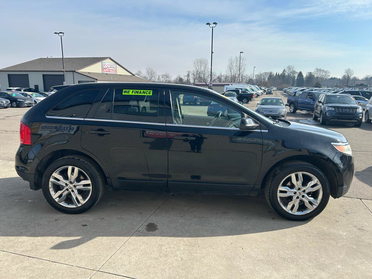 Used 2011 Ford Edge Limited w/ 302A Rapid Spec Order Code AWD/4WD image 3