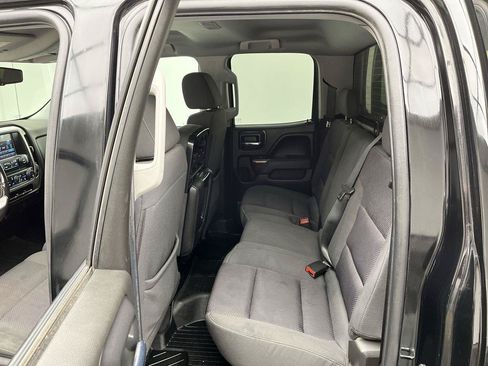Used 2019 GMC Sierra 1500 SLE w/ SLE Value Package AWD/4WD image 10
