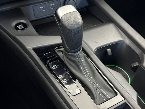 Used 2026 Nissan Sentra SV w/ Floor Mat Package FWD image 19