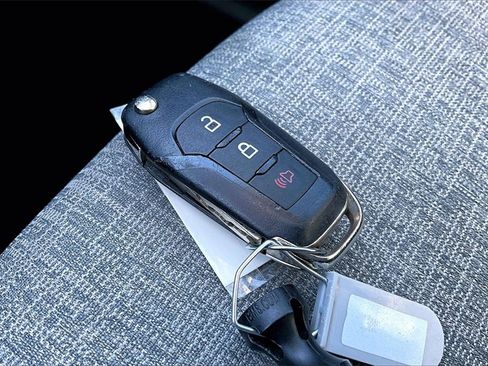 Certified 2024 Ford Maverick XLT w/ Equipment Group 300A Standard image 11