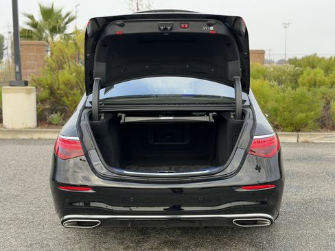 Certified 2025 Mercedes-Benz S 580 4MATIC Sedan image 13