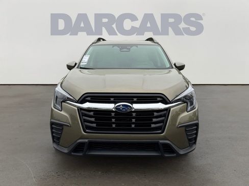 Used 2024 Subaru Ascent Premium w/ Convenience Package image 2