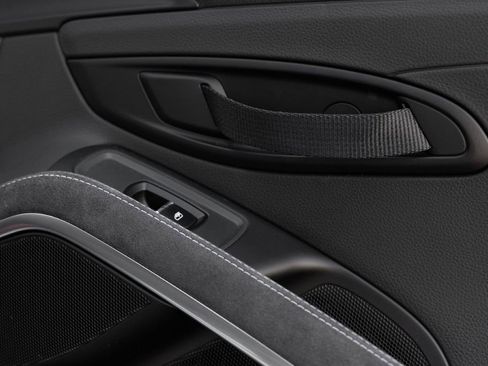 Used 2016 Porsche Cayman GT4 image 33