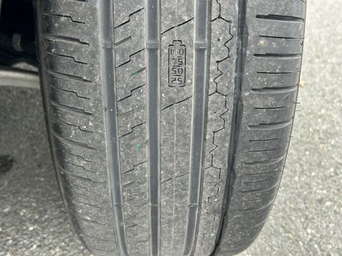 Used 2024 Kia Niro Wind FWD image 65