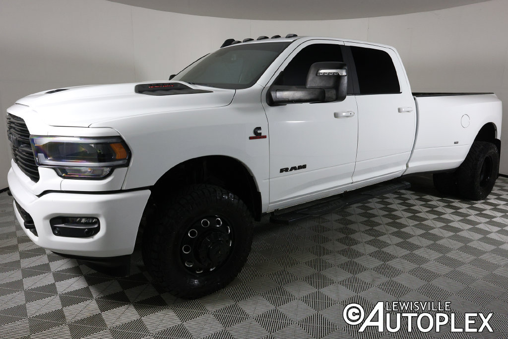 Used 2024 RAM 3500 Laramie w/ Night Edition AWD/4WD image 11