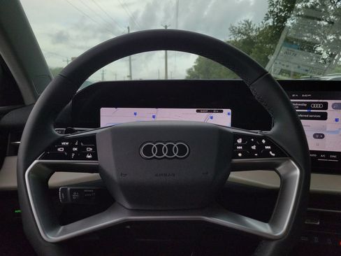 New 2026 Audi Q3 quattro 2.0T AWD/4WD image 8