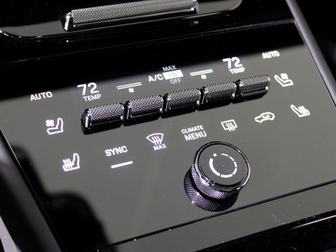 Certified 2026 Porsche Cayenne S image 32