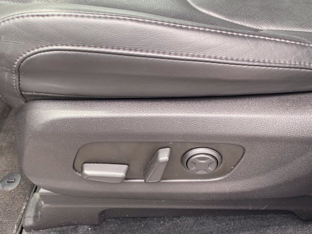Used 2023 Kia Carnival SX FWD image 30