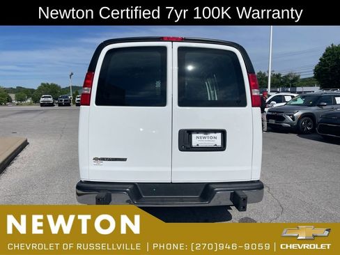 Used 2024 Chevrolet Express 2500 w/ Driver Convenience Package RWD image 30