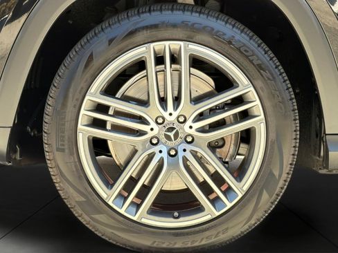 Used 2026 Mercedes-Benz GLS 450 4MATIC image 27