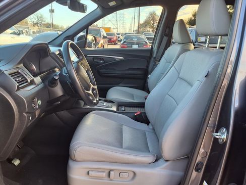 Used 2019 Honda Passport EX-L image 17