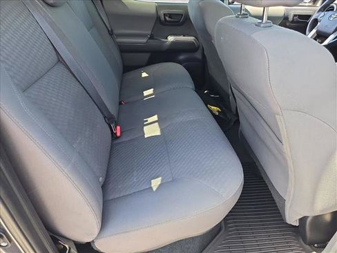 Used 2022 Toyota Tacoma SR5 w/ Technology Package RWD image 18