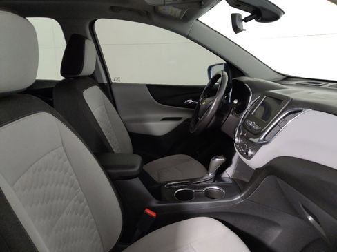 Used 2021 Chevrolet Equinox LT FWD image 21