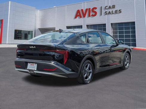 Used 2025 Kia K4 LXS FWD image 6
