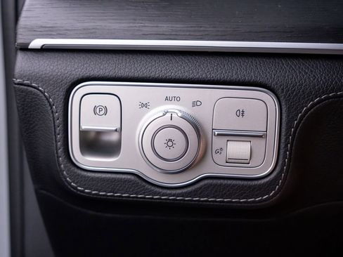 Used 2024 Mercedes-Benz GLE 580 4MATIC image 22