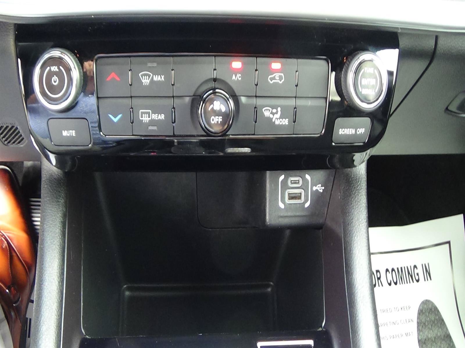 Certified 2025 Jeep Compass Latitude AWD/4WD image 30