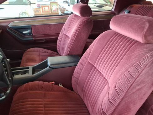 Used 1989 Mercury Cougar LS RWD image 6