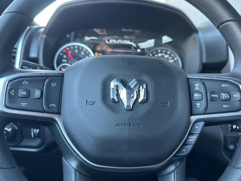 New 2026 RAM 1500 Express AWD/4WD image 21