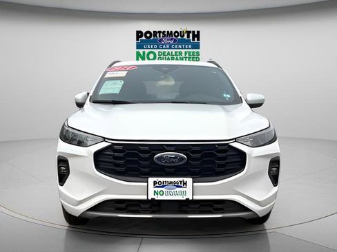 Used 2024 Ford Escape ST-Line Select w/ Tech Pack #1 AWD/4WD image 9