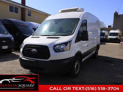 Used 2019 Ford Transit 250 130 Medium Roof image 1