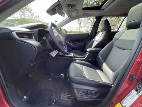 New 2026 Toyota Corolla Cross XLE FWD image 25