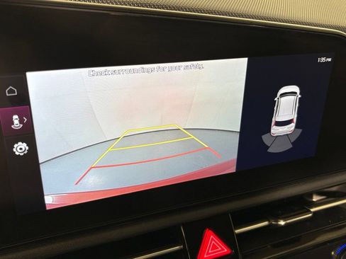 Used 2023 Kia Niro Wind FWD image 25
